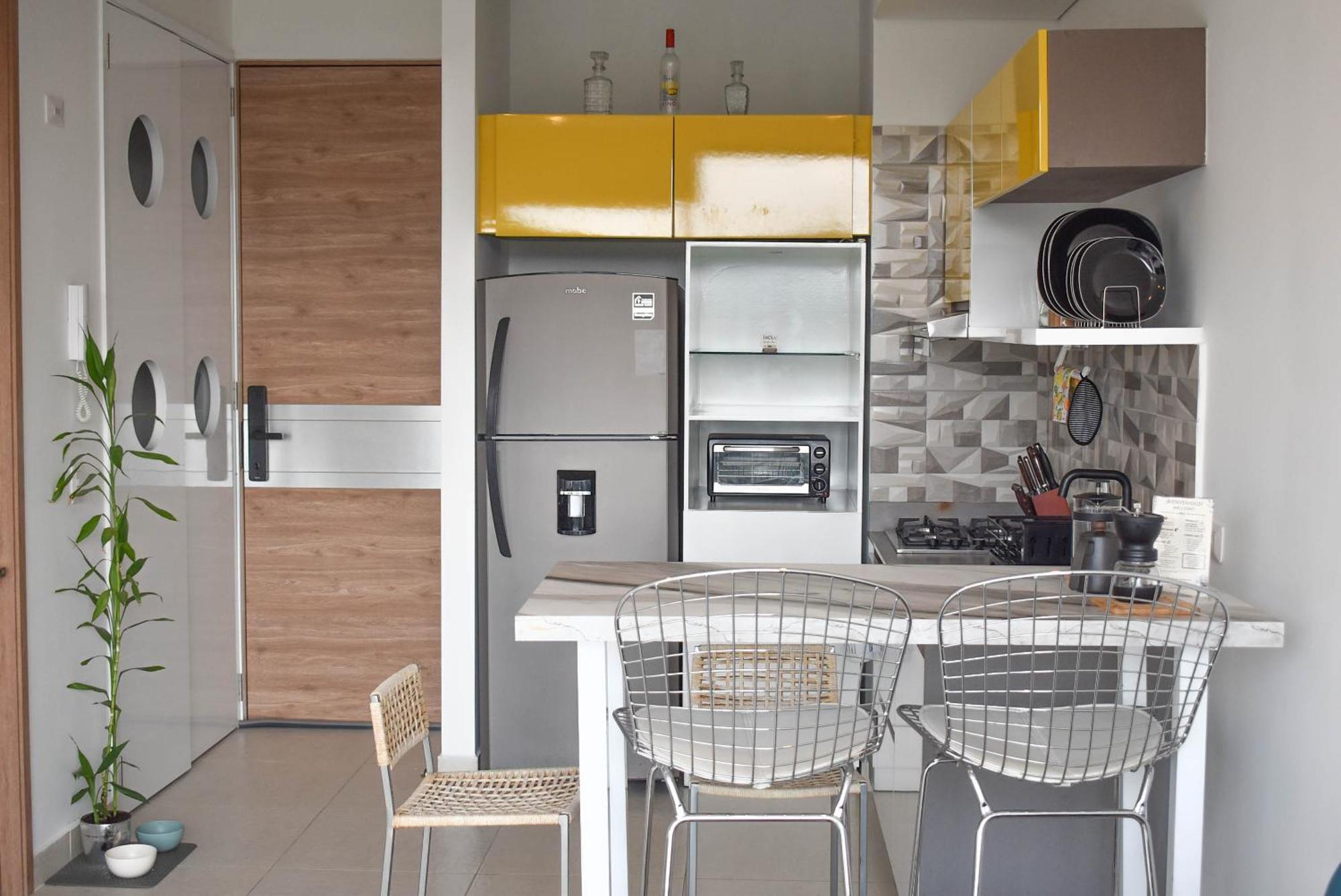 Frente Al Mar En *